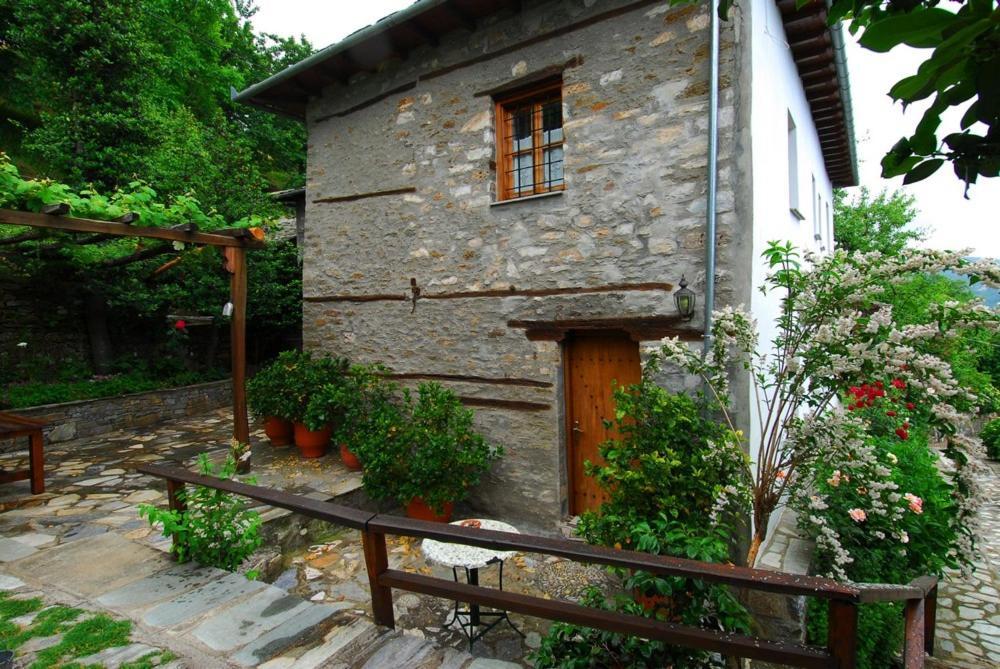 Archontiko Iatridis Hotel Mourésion Екстериор снимка