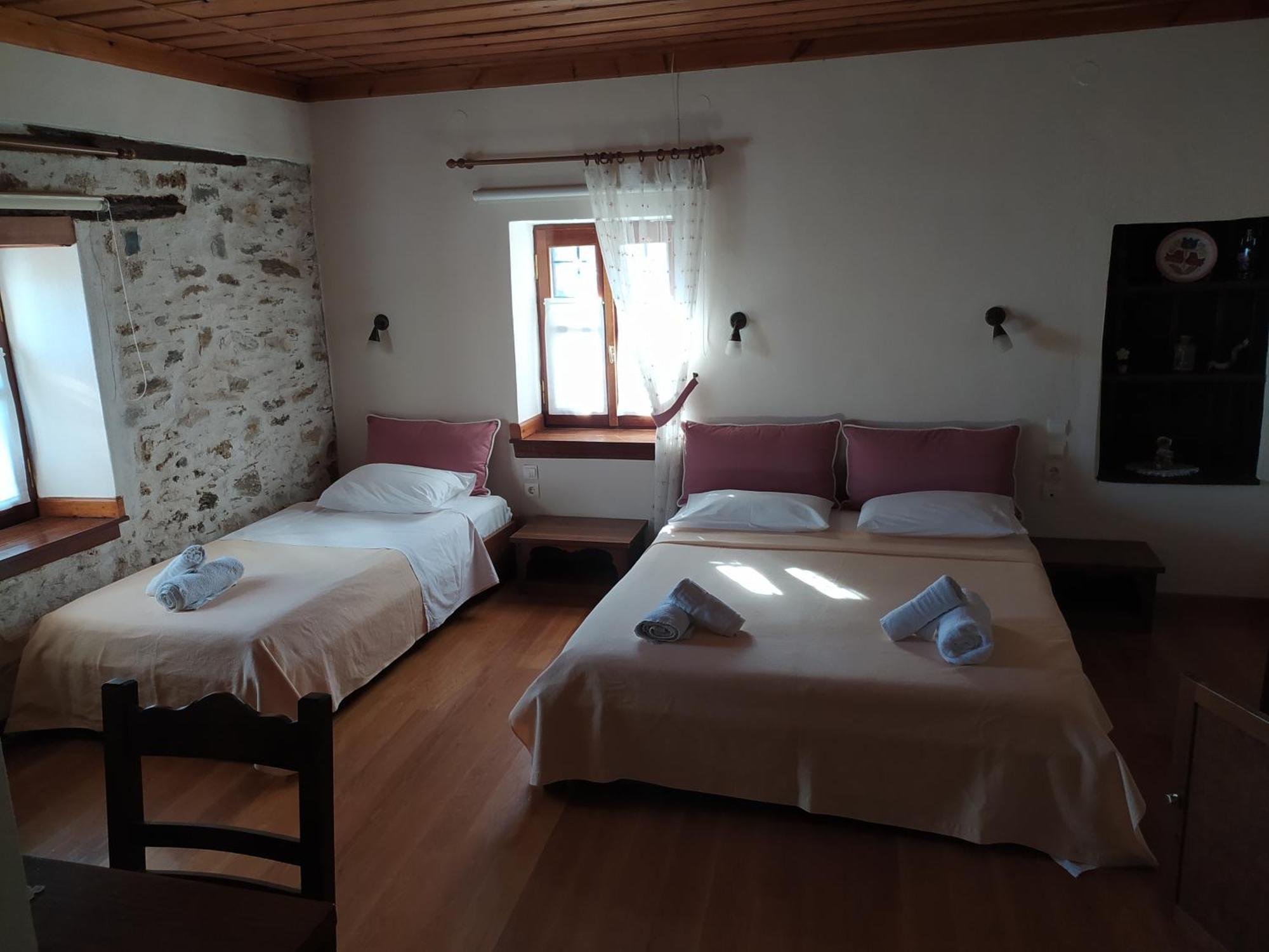 Archontiko Iatridis Hotel Mourésion Екстериор снимка