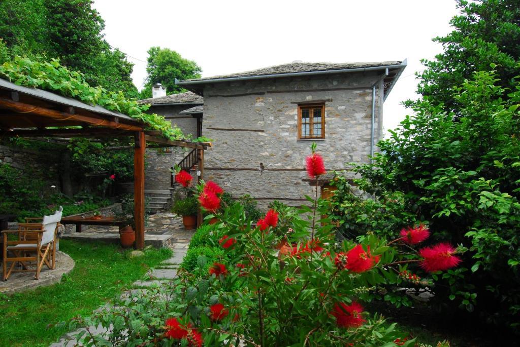 Archontiko Iatridis Hotel Mourésion Екстериор снимка
