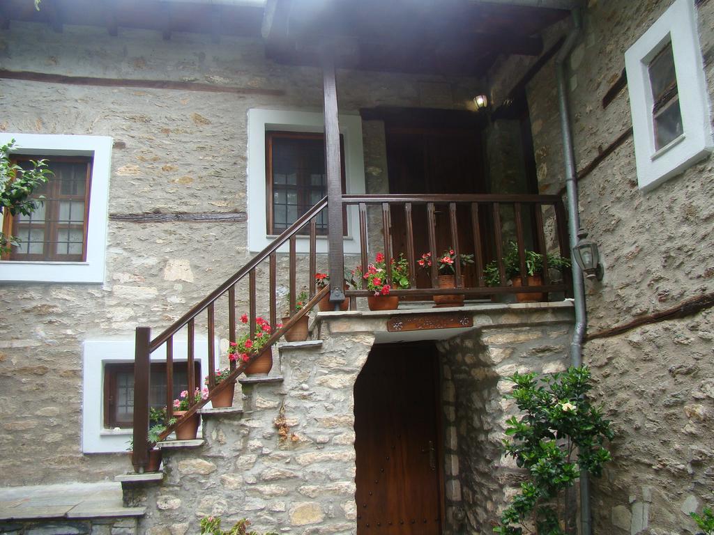 Archontiko Iatridis Hotel Mourésion Екстериор снимка