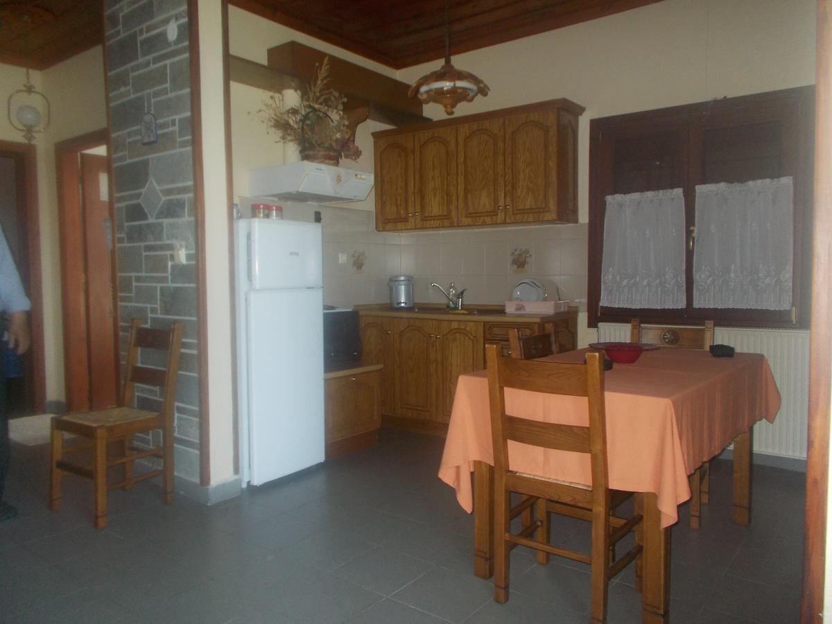 Archontiko Iatridis Hotel Mourésion Екстериор снимка
